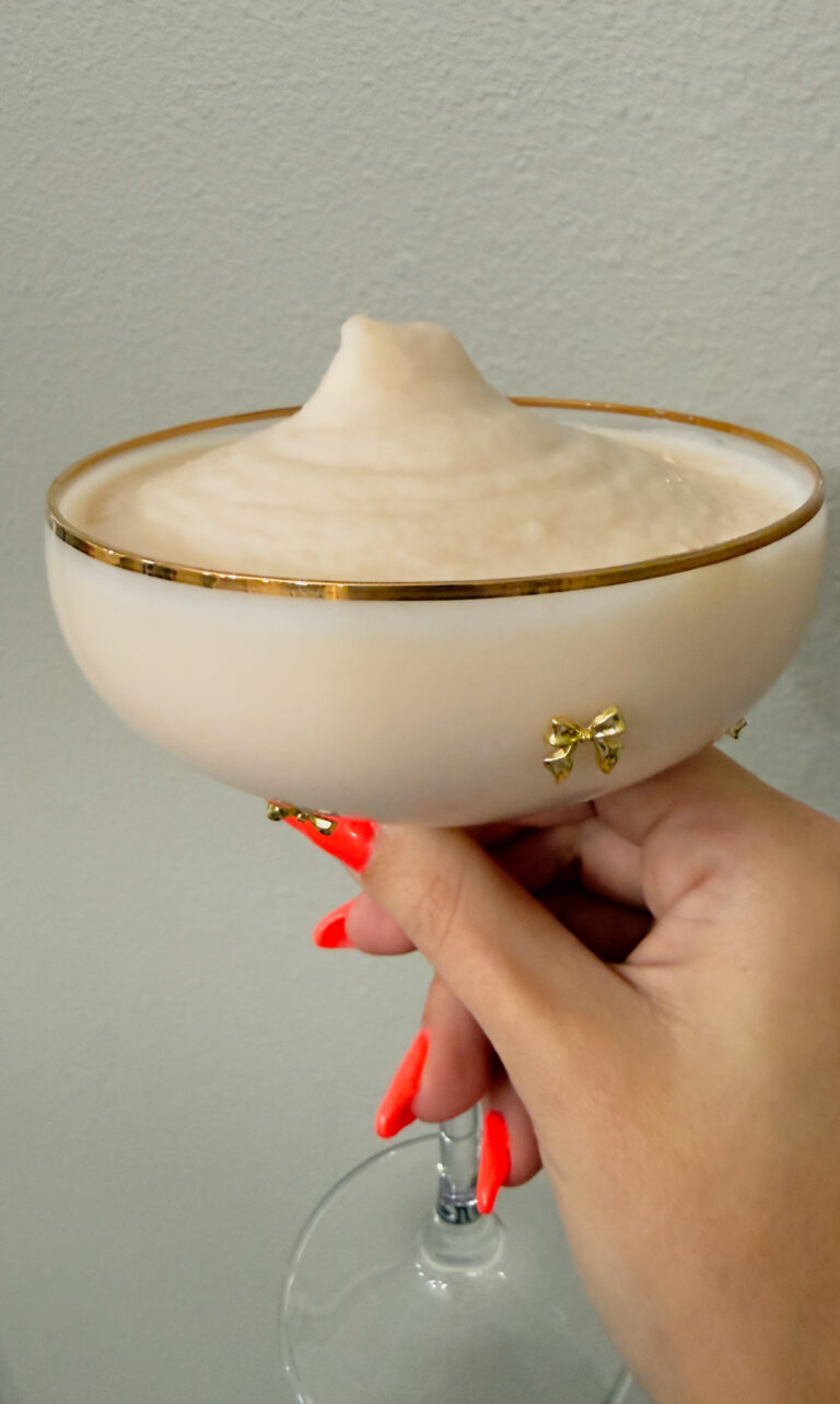 Frosted Brazilian Strawberry Lemonade